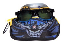 BATMAN CAPED CRUSADER Boys 100 UV Shatter Resistant Sunglasses  Soft Case Set