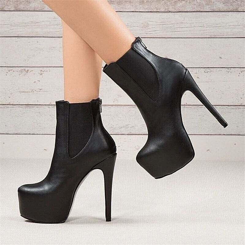 Hidden 2025 platform boots
