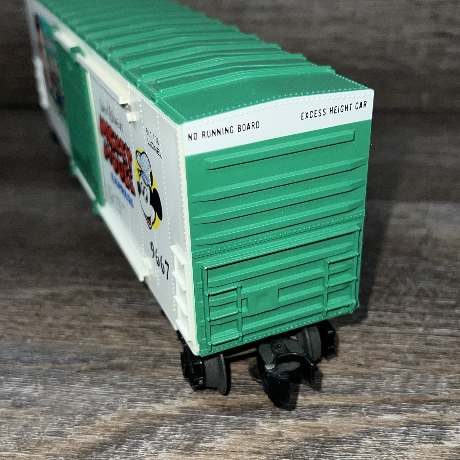 Vintage 1977 Lionel Mickey Mouse Train Box Car ~ Snow White 6-9667 | eBay