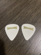 Pics guitare Trixter. Très rare !!