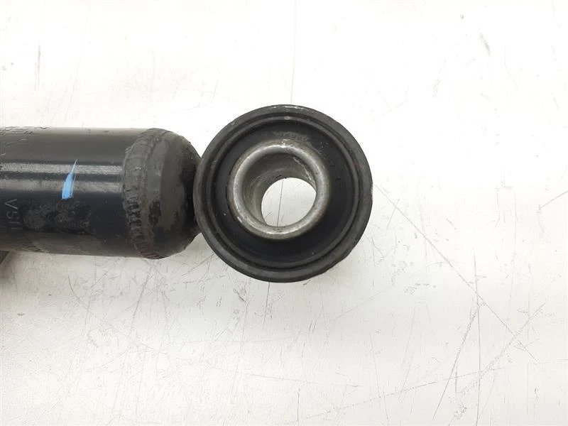 Puntal delantero izquierdo conductor 2,4 L tracción delantera 2009-2010 Pontiac Vibe 19184417 Foto 4 de 4