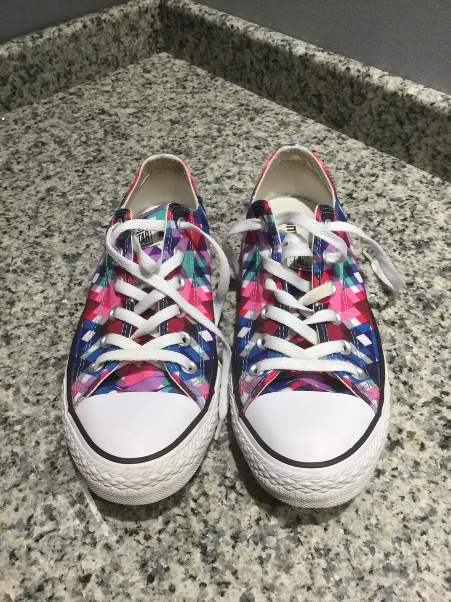 Converse cheap with diamonds