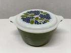 VINTAGE PYREX GRAPES 1QT CASSEROLE, LID & DISH #473 Promo