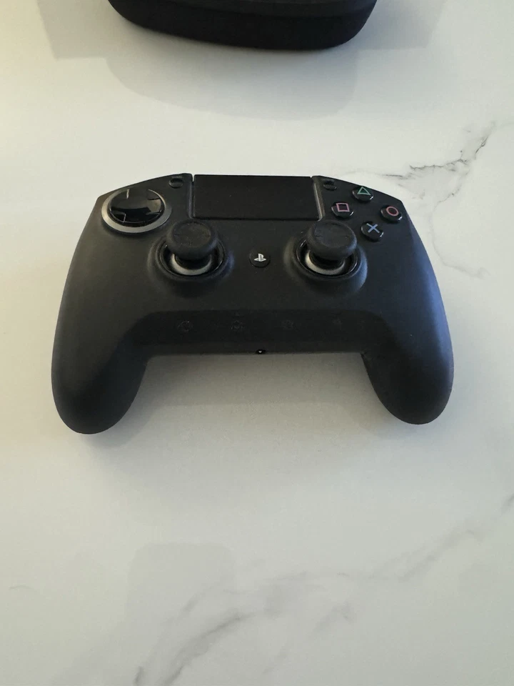 Razer Raiju ultimate PS4 PC - Image 2 of 3