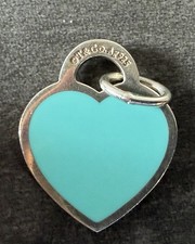Tiffany  Co Return to Tiffany Blue Enamel Heart Pendant Charm 1" Silver 4.2 Gr.