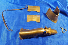 Marx NOBLE KNIGHTS 1968 Horse Head Valor Armor Chamfron Piece Gold Original Lot