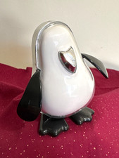 2006  I - CY   Hasbro   Penquin   MP3 Speaker   Interactive Movements