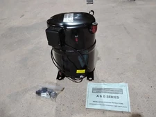 Bristol H23A383ABCA Reciprocating Compressor 230V Single Phase 37,900 BTU