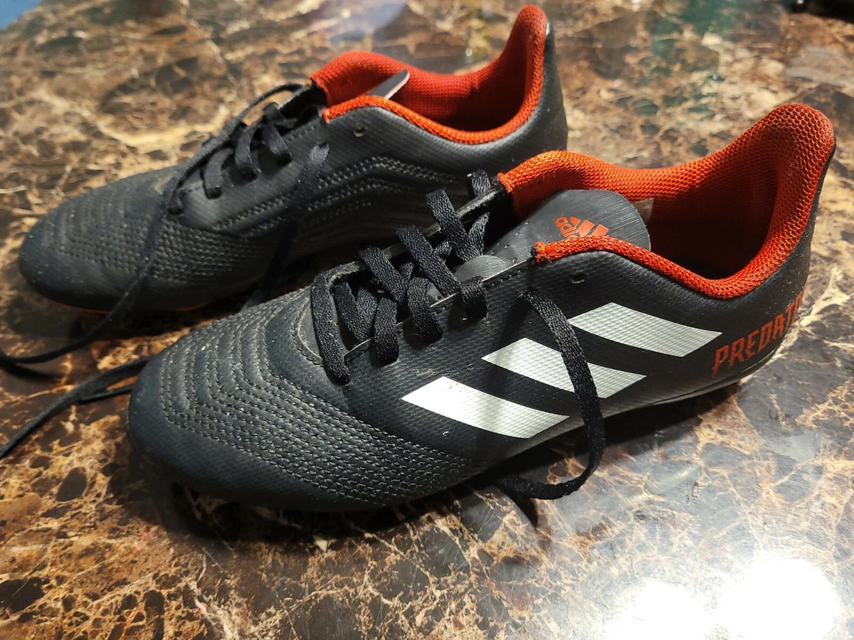 Adidas Predator Youth Size 4.5 Soccer Cleats Boys