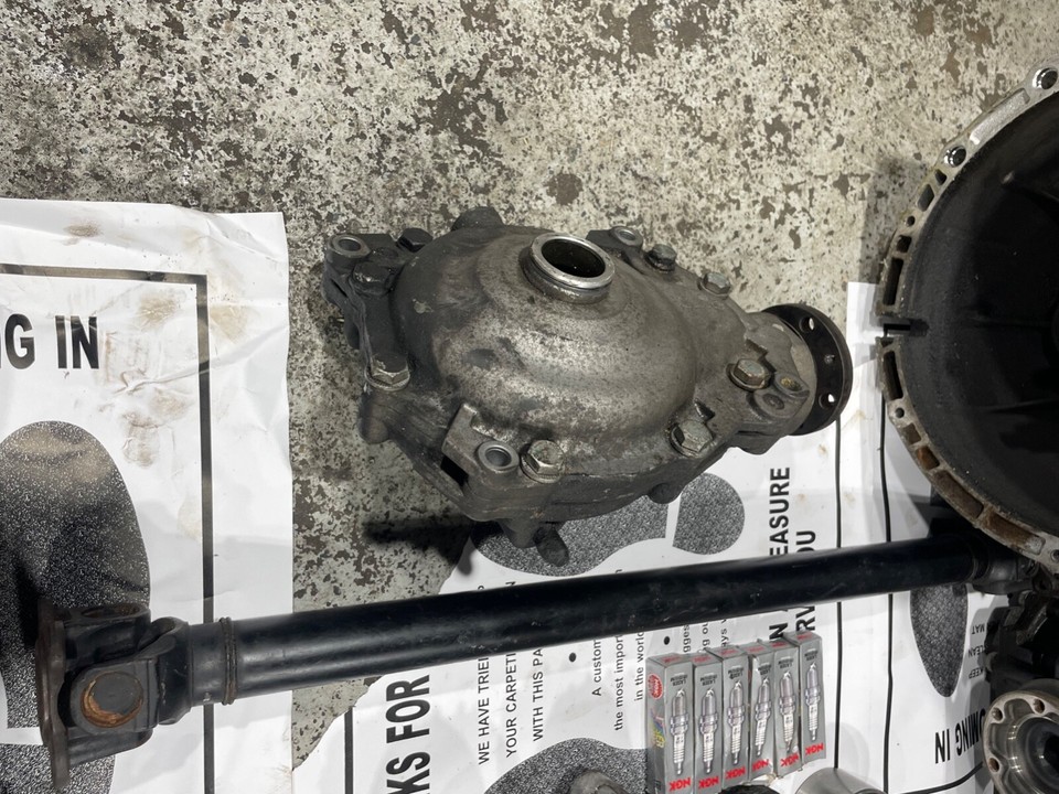 Manual 6 Speed BMW 330xi Front Differential. | eBay