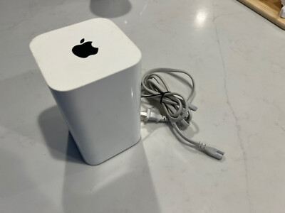 Apple AirPort Extreme A1521 3-Port Gigabit Wi-Fi 802.11 AC Router