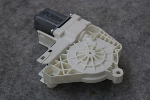 Original VW Audi Fensterhebermotor 8K0959811A hinten links A1 A4 8K A6 4G Q3 Q5