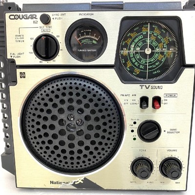 Rádio portátil National Panasonic cougar112 3 bandas RF-1120 usado