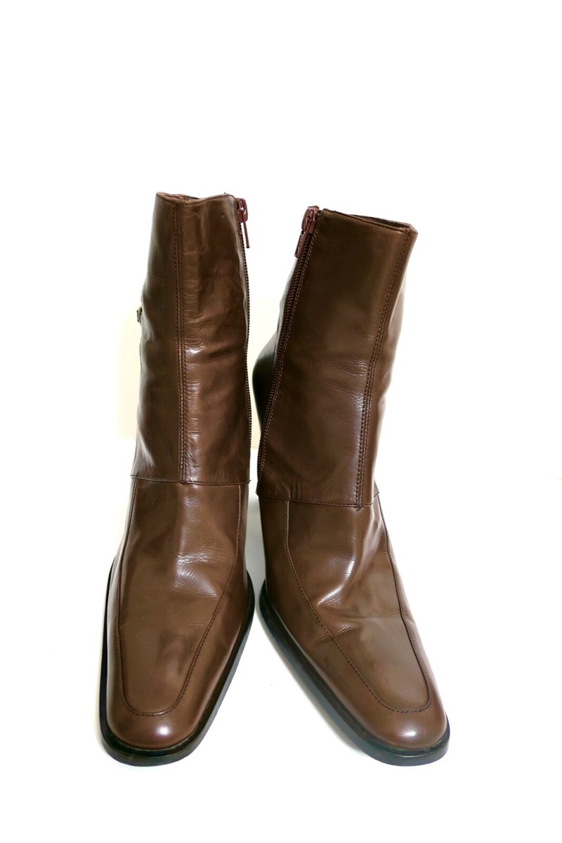 Kenneth Cole New York Brown Leather stack Heel Zipper Ankle  display picture 2