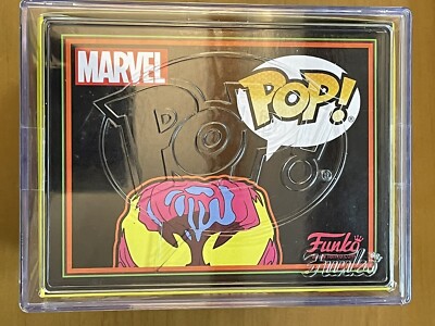 Funko Pop 678 Limited Marvel Carnage Neon Black Light w/ Hard