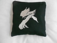 8 CORNHOLE BEAN BAGS Duck Hunting Embroidered