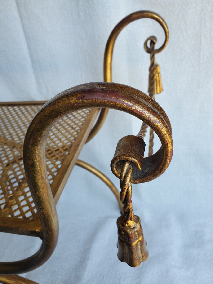 VINTAGE ITALY HOLLYWOOD REGENCY GILT IRON METAL ROPE VINTAGE ITALY HOLLYWOOD REGENCY GILT IRON METAL ROPE