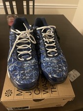 Nike Air Max Plus TN Blue Pre Owned come with a nike box not the original box