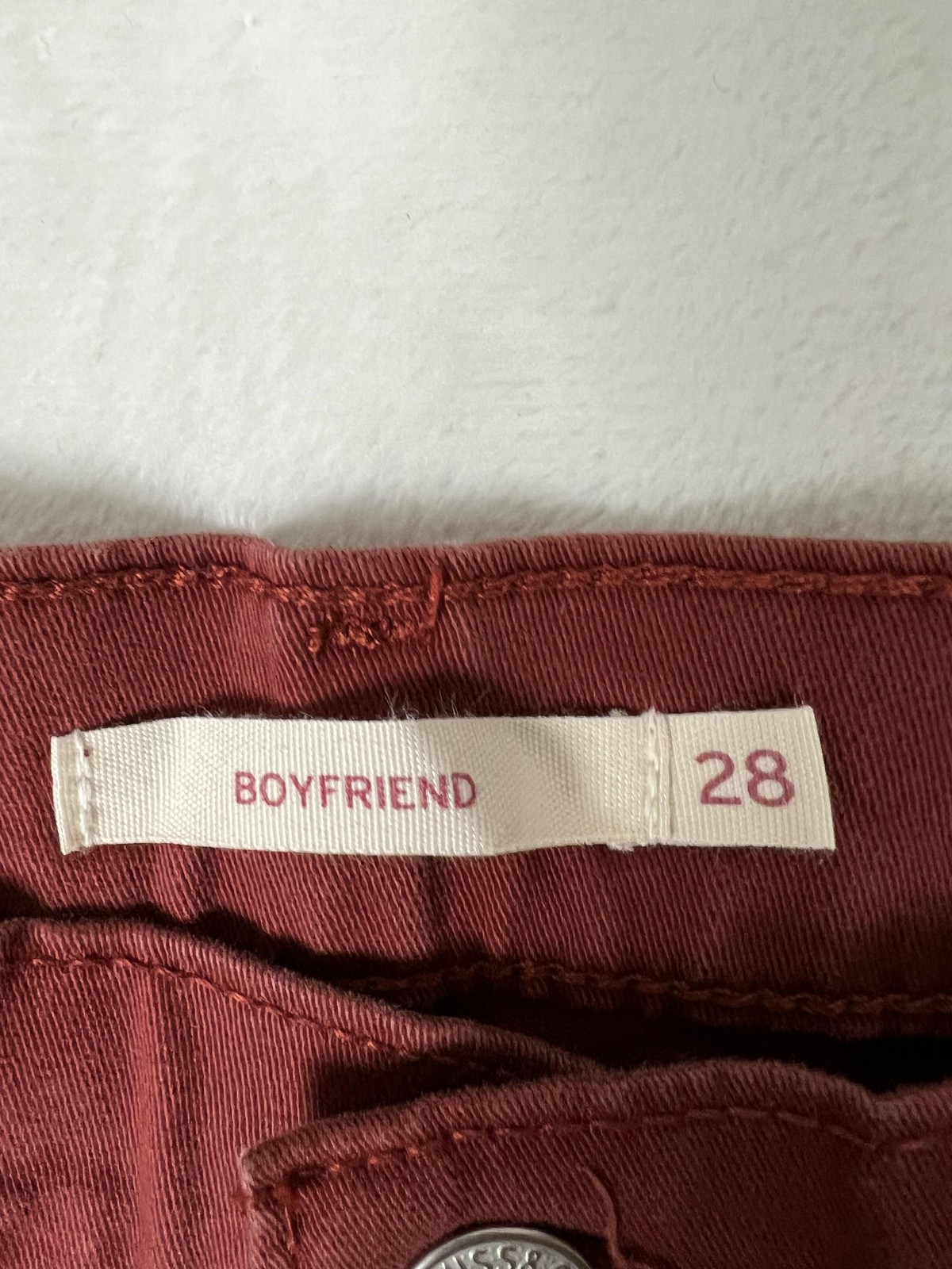 Levi's Boyfriend Jeans Womens 28x27 Red Relaxed Boyfriend Fit Stretch Denim thumbnail 2