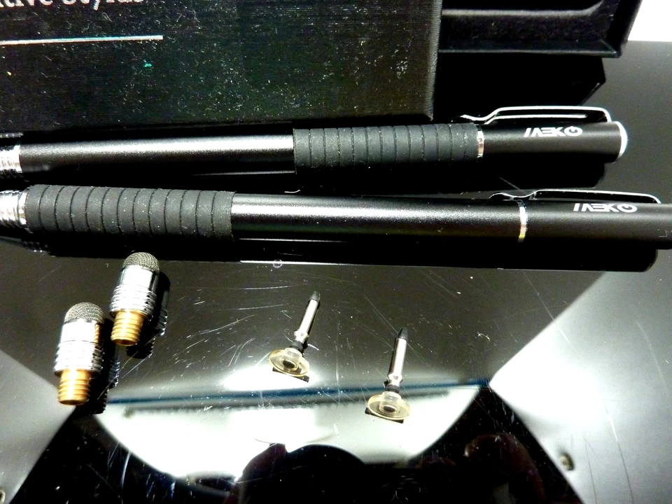 2 MEKO High-Sensitive Stylus 2-in-1 Disc Stylus Silver Pen w/ Replacement Tips - Image 3 of 4