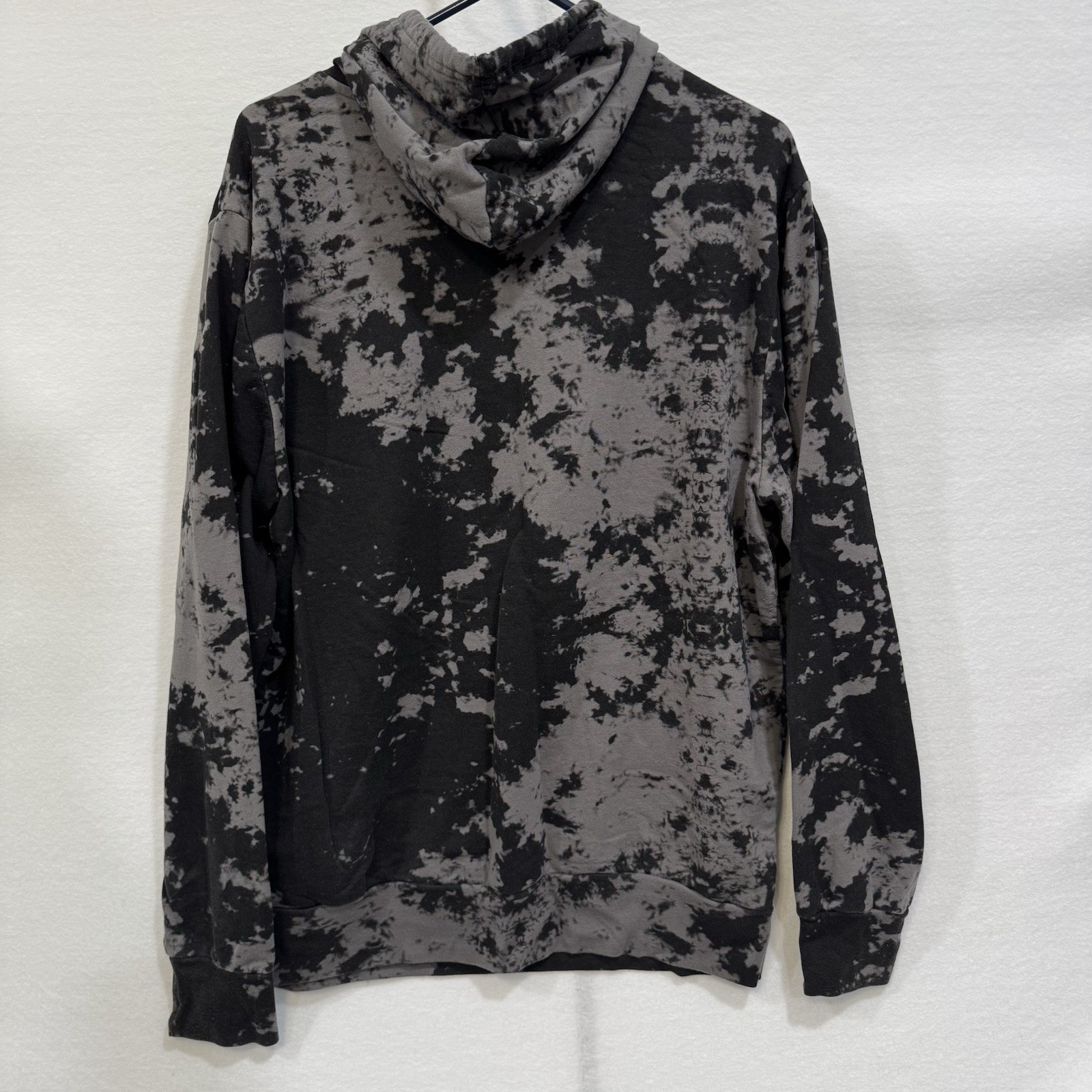 Marvel Black Panther Hoodie Mens L Gray Wakanda Forever Pullover Sweatshirt NWT thumbnail 11