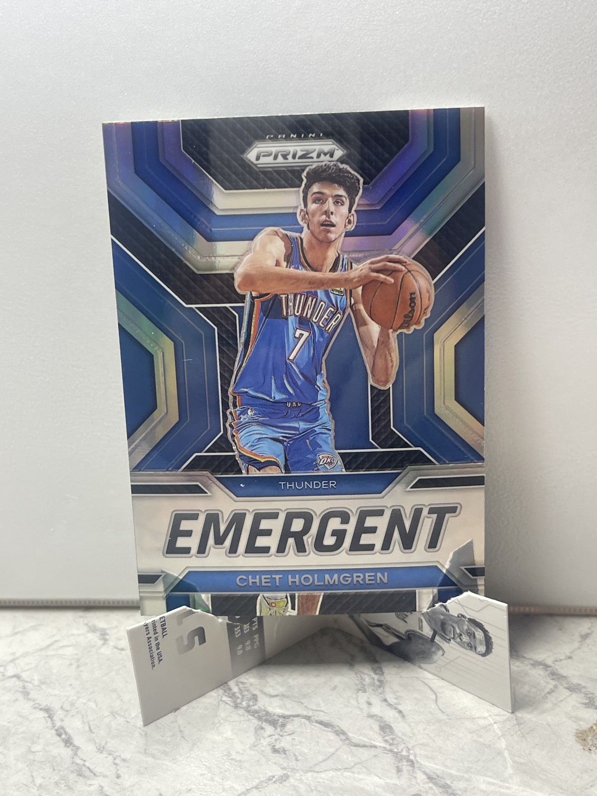 2022-23 Panini Prizm - Emergent Chet Holmgren #16 Silver Prizm (RC)