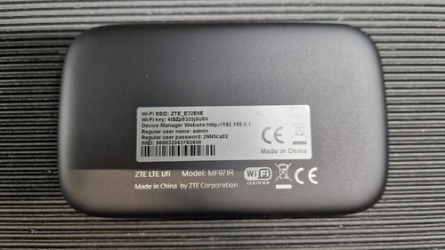 ZTE MF971R 4G LTE Mobiler WLAN Router - gebraucht, funktionsfähig, tragbarer Hotspot - Bild 4 von 9