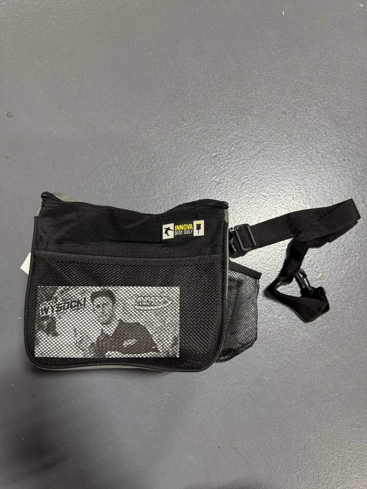 Bolsa de golf Innova Starter Disc, color negro/gris Foto 2 de 4