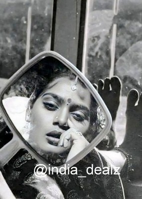 Sexy Busty Indian Model Female Actor Silk Smitha Photo Photograph Risque SIL 030