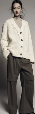 Zara 100% Wolle V-Neck Cardigan Ecru XS-S - Bild 1 von 4