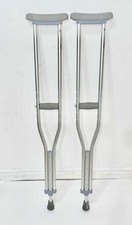 Guardian Adjustable Aluminum Crutches 5  2  -5  10  Preowned Good Condition
