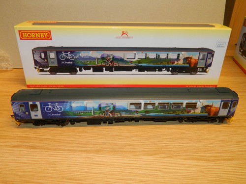 Hornby R30071 Class 153 Scotrail Single car DMU 153380 Scotrail Scenic Livery | Condition: Used
