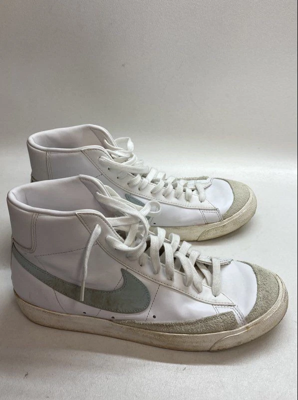 Nike White Athletic Vintage Shoes for Men for sale | eBay display picture 1