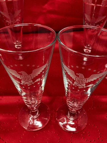6 Etched American Eagle patriotic Pilsner glasses - Picture 3 of 11