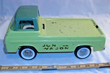 NYLINT FORD ECONOLINE JUNGLE WAGON VAN TRUCK PRESSED STEEL TOY 1960s