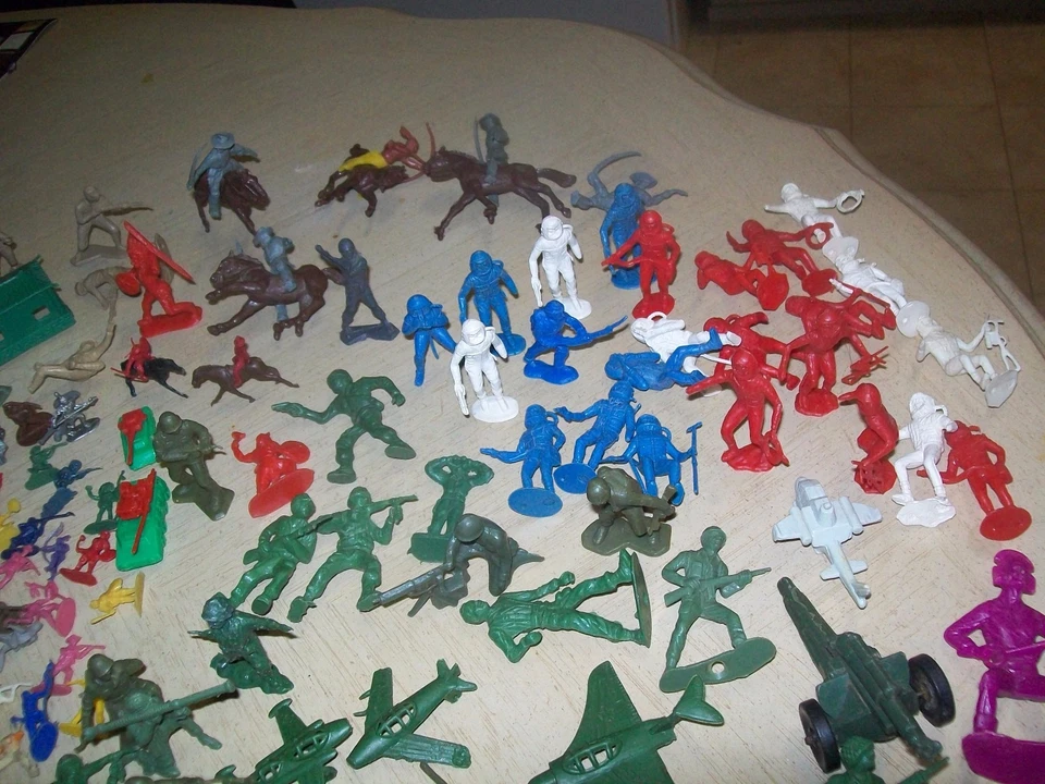 Juguetes de marca mixta vintage Foto 2 de 4