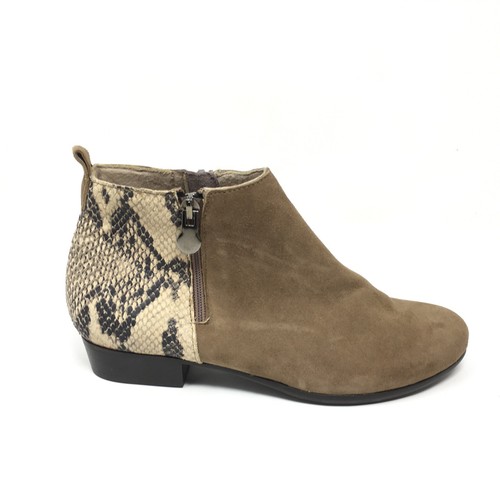 Munro Ankle Boots Booties Shoes Women's Size 6.5 W Wide Brown Suede Snake Print - Picture 4 of 10