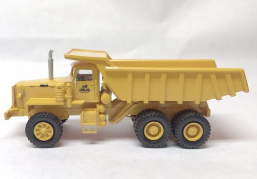 HO 1/87 MACK LRVSW 6x4 34tons -Yellow - Ready Made Resin Model  - Picture 1 of 1