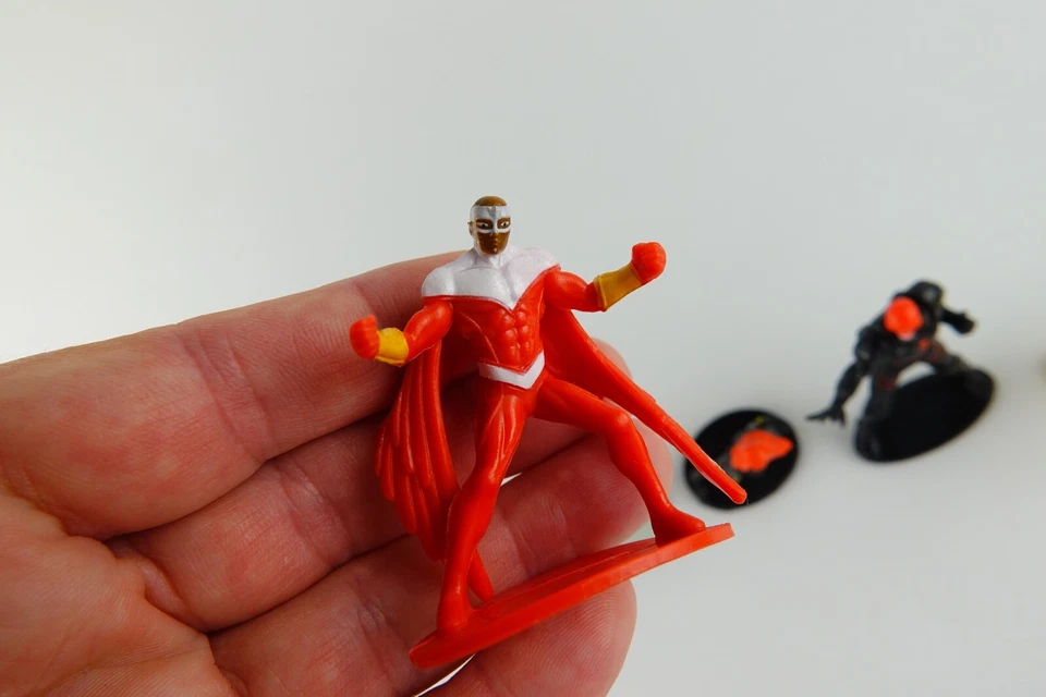 Lot 6 Marvel 2" Figure Cake Topper LOKI RED SKULL BLACK WIDOW FALCON HAWKEYE - Image 4 of 4