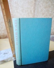 LEICA MANUAL  DATA BOOK,1962,Willard D. Morgan,Illustrated