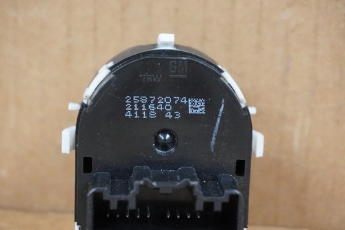 2013 2014 2015 2016 Chevy Malibu Side View Mirror Control Switch OEM 25872074 - Picture 3 of 4