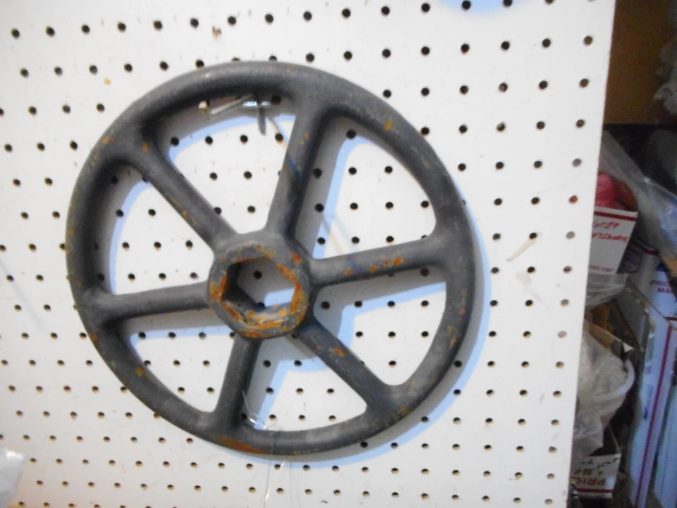 12 INCH 6 SPOKE VALVE HANDLE 1 5/8 HEX CENTER HOLE CHATT TN OPEN ARROW - Image 2 of 2