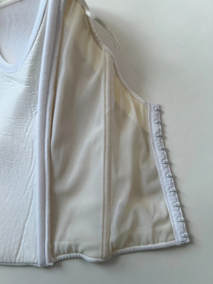 Corsé bustier sujetador blanco vintage Victoria's Secret boda/promoción 34B - usado una vez Foto 3 de 4