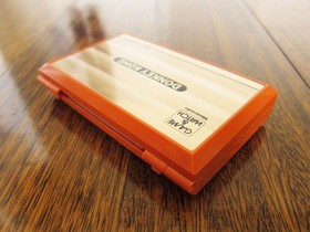 NINTENDO Donkey Kong Game and Watch in Excellent Condition (DK-52) 1982