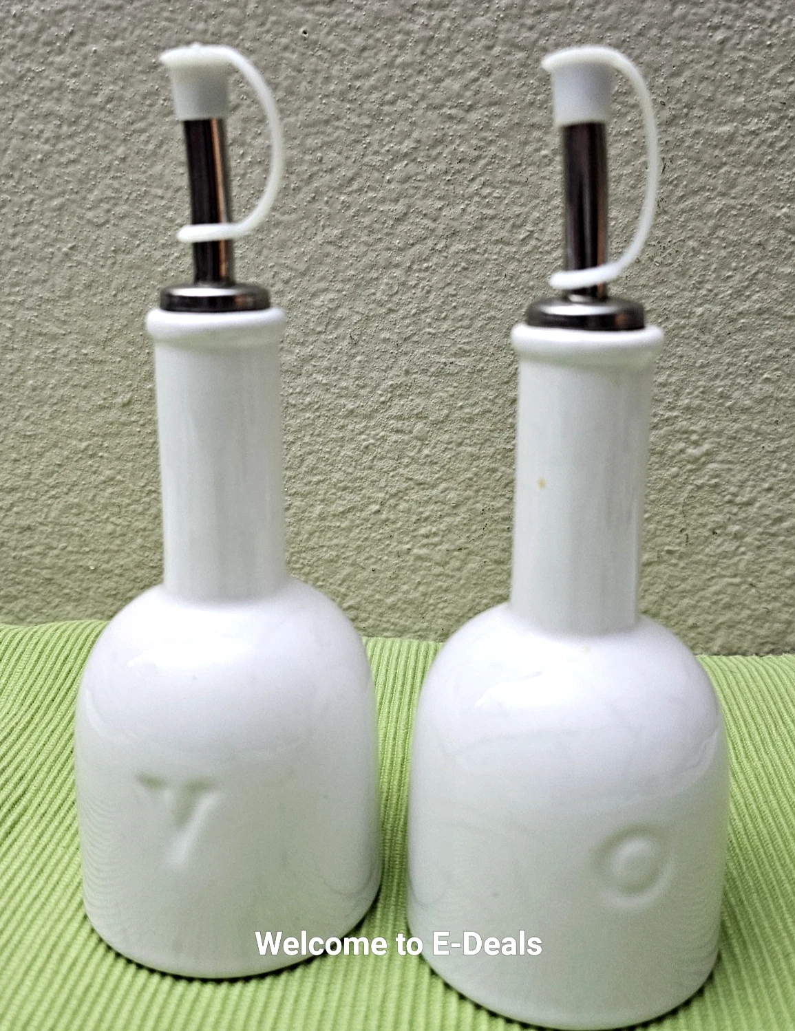 Harmony JP Designs Ceramic Oil & Vinegar Cruet Set White Pour Spouts
Opens in a new window or tab