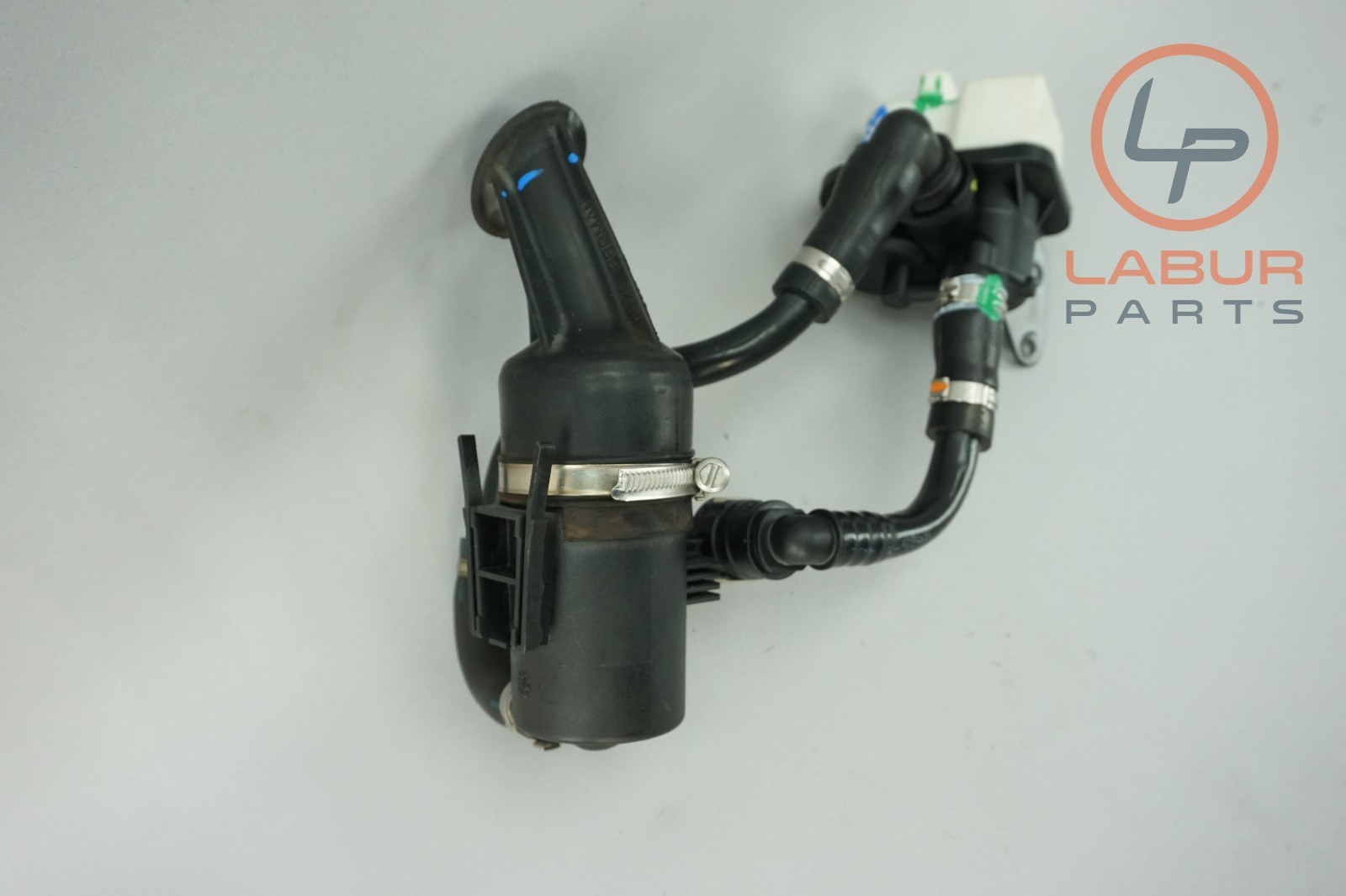 M139 04-07 Maserati Quattroporte Bosch Fuel Leak Detection Pump Unit A811