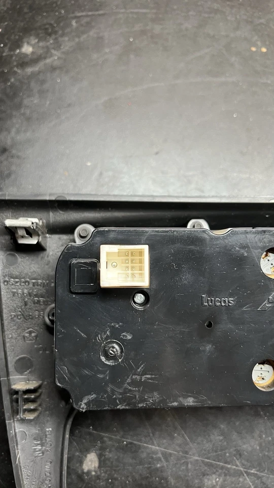 2001 - 2006 道奇 Stratus 克莱斯勒 Sebring 加热器交流温度暖通空调气候控制 — 第 4/4 张图片