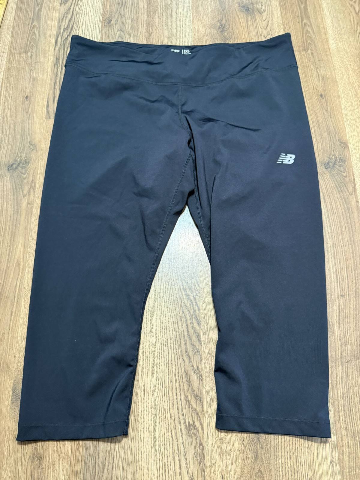 New Balance Pants Women's Size 2XL Black Capri Leggings Pull On activewear