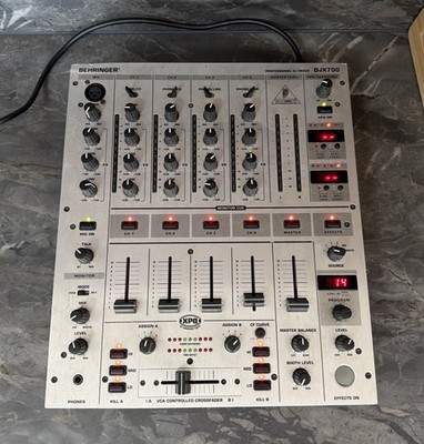 Behringer DJX700 Professional DJ Mixer 5-Channel Eu Shipping 25 .