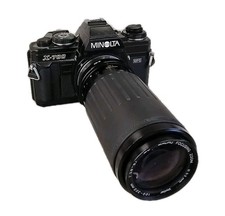 Minolta X-700 MPS Black Film Camera w Vivatar 52mm 100-300mm Zoom Lens
